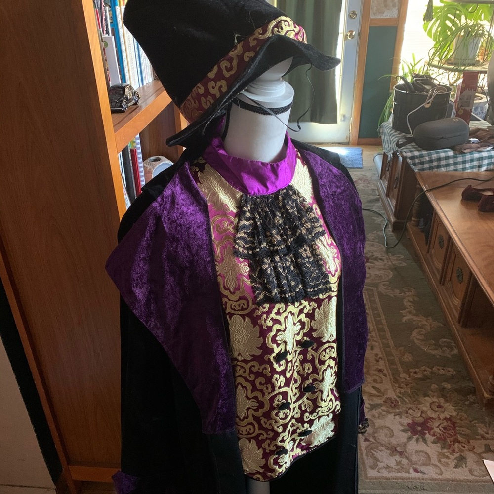 Masquerade/ Halloween outfit for Men
